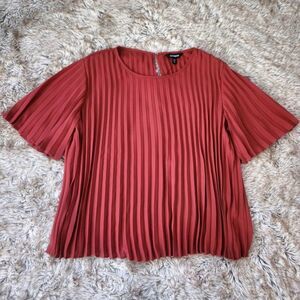 Express Short Sleeve Knife‎ Pleated Blouse Red/Orange NWT Women's Size XS